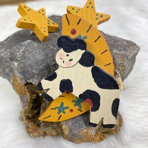 Vintage Wood Primitive Hand Painted Cow Jumping Over Moon Brooch Star Earrings